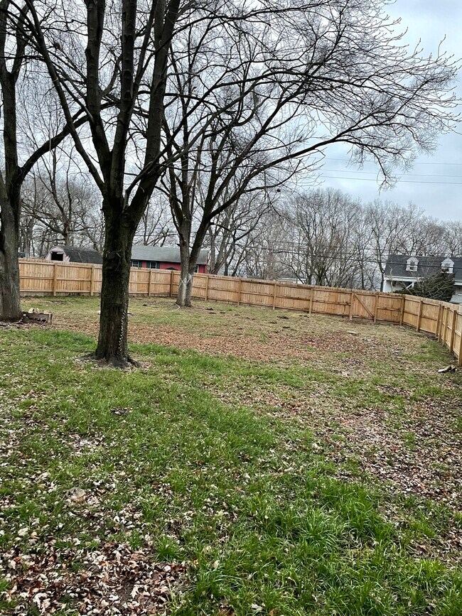 Foto del edificio - 1100 Riverton Dr