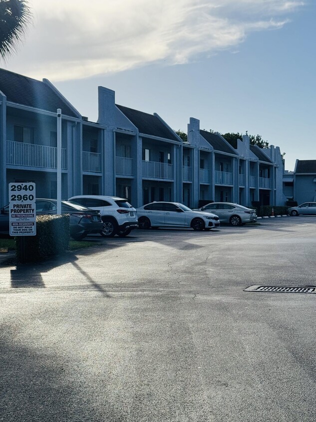 Primary Photo - 2940 SW 22nd Ave