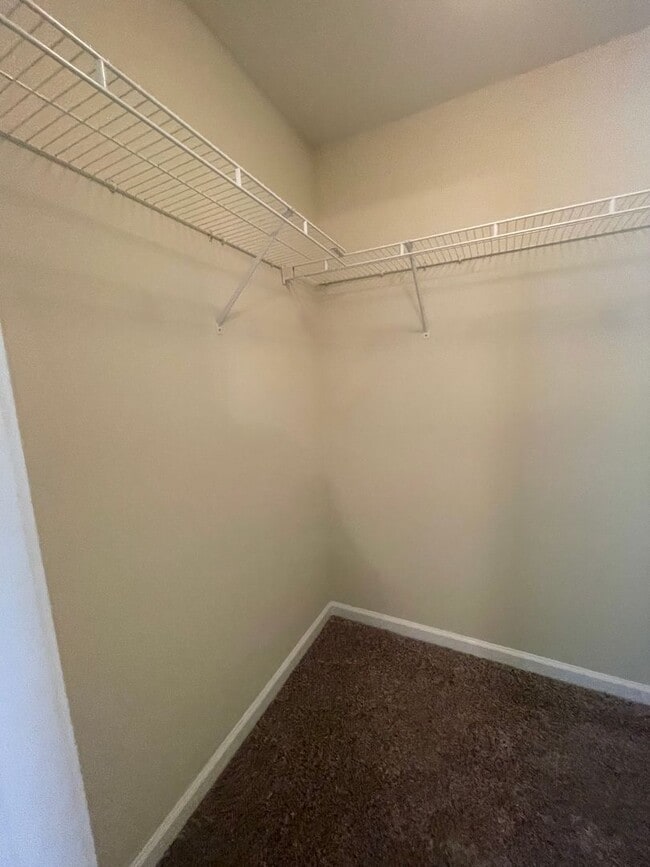 Photo - 14-1428 Bouck Apartment