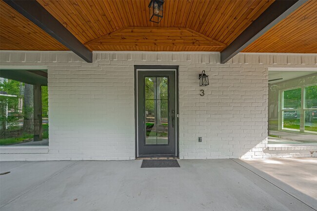 Foto del edificio - 3 Roserush Ct