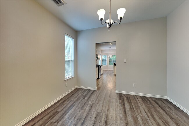 Foto del edificio - 10931 S Falls Terrace