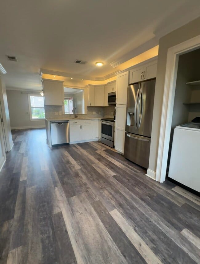 Building Photo - 1804 Shay-Lin Ct