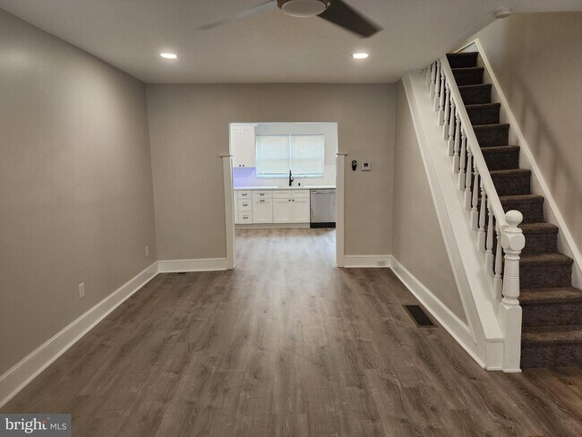 Foto del edificio - 1102 Watkins St