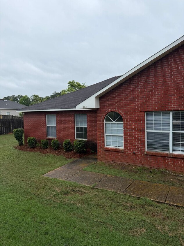 Harmon Estates Available Now! - Harmon Estates Available Now!
