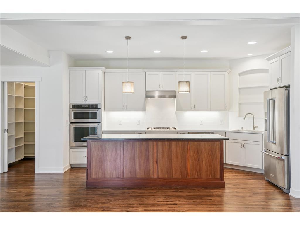 Foto principal - 11433 Wildflower Dr