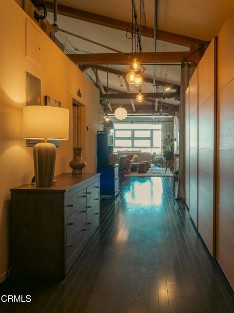 Foto del edificio - 530 S Hewitt St