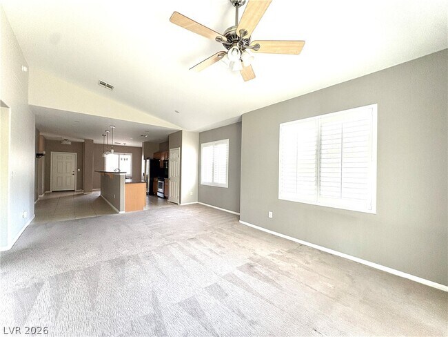 Foto del edificio - 800 Peachy Canyon Cir