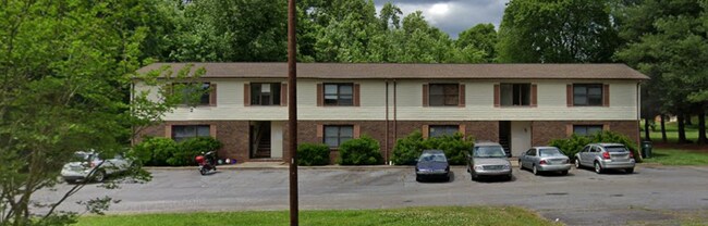 Foto del edificio - 710 3rd Street Pl SW