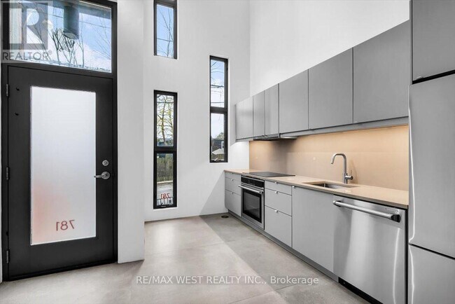 Building Photo - 781 Craven Rd