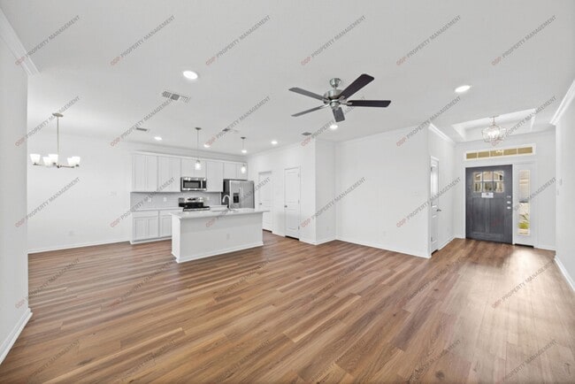 Building Photo - 8114 Timber Holw Ln