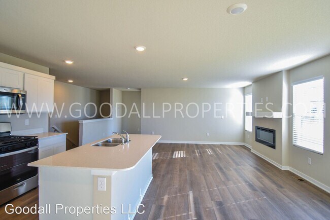 Building Photo - 4 br, 2.5 bath House - 1100 Bel Aire Ct