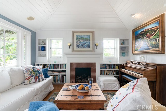 Foto principal - 536 Seaview St