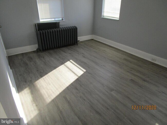 Building Photo - 1416 Snyder Ave