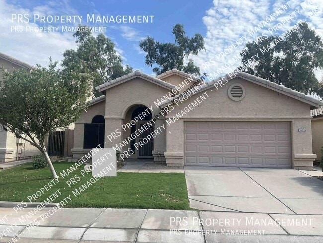 Photo - 2152 W Myrtle Dr House