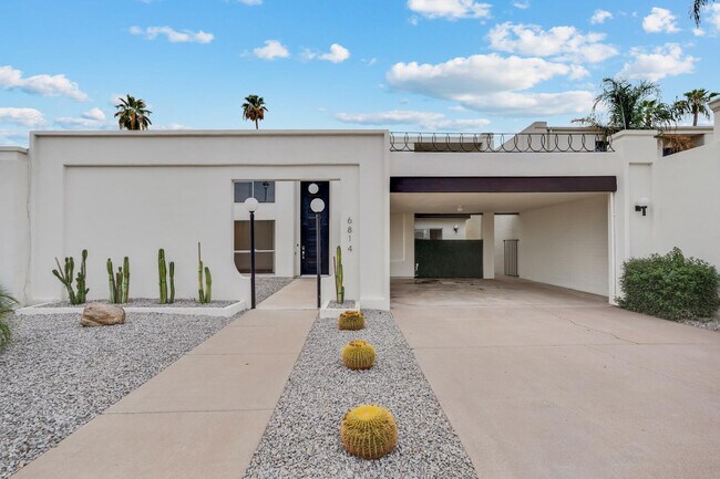 Foto del edificio - 6814 N 72nd Pl