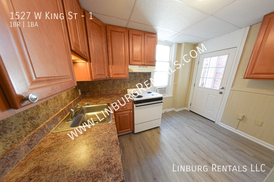 Foto principal - 1527 W King St