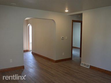 Building Photo - 2 br, 1 bath House - 1346 Weise St