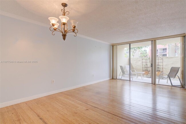 Building Photo - 10835 SW 112th Ave