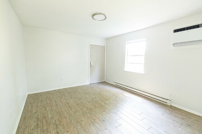 Foto del edificio - 405 Lily St