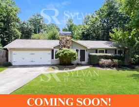 Building Photo - 265 Windflower Trce