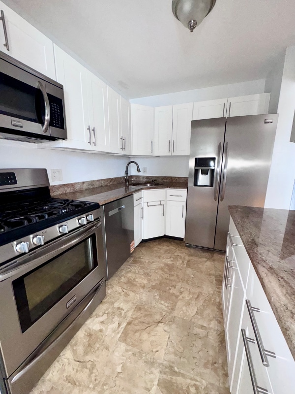 Building Photo - 285 Albourne Ave