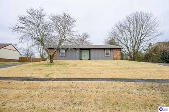 Building Photo - 1615 Catalpa Rd