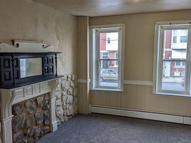 Foto del edificio - Huge 5bd in York!!