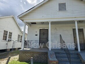 Building Photo - 1772 N Miro St