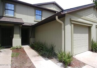 Building Photo - 7843 Playschool Ln