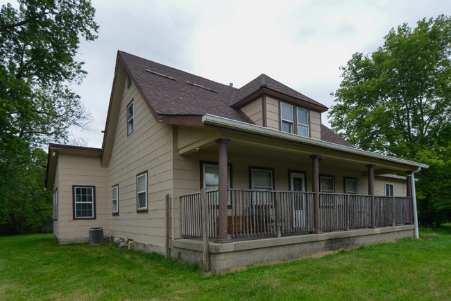 Building Photo - 12233 Pendleton Pike