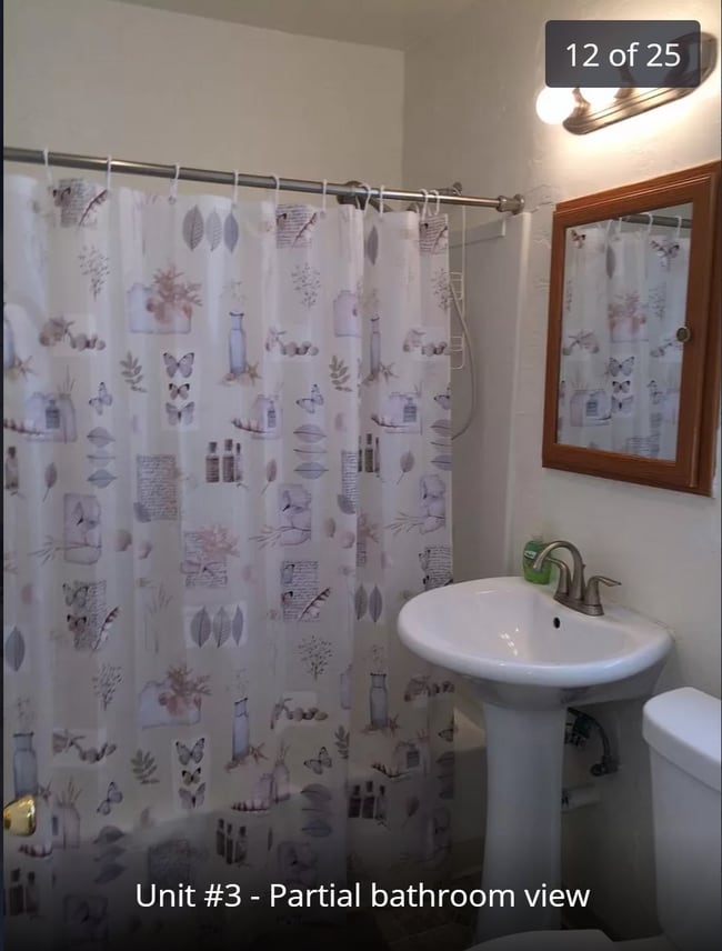 Building Photo - 712 Zanzibar Ct