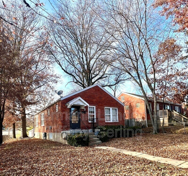 2301 Wismer Ave, Overland, MO 63114 House Rental in Overland, MO