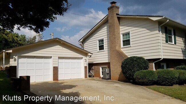 Building Photo - 4 br, 2 bath House - 3543 Farrhill Road