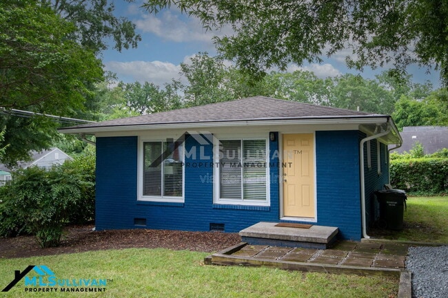 Photo - 1021 Sedgefield Street House