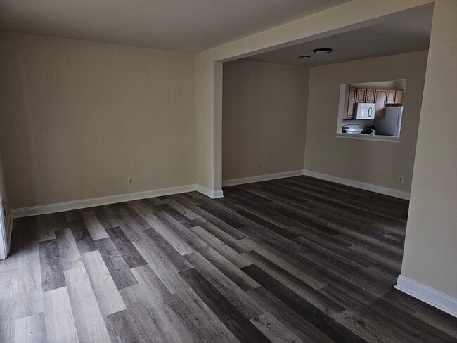 Foto del edificio - 302 N 11th St