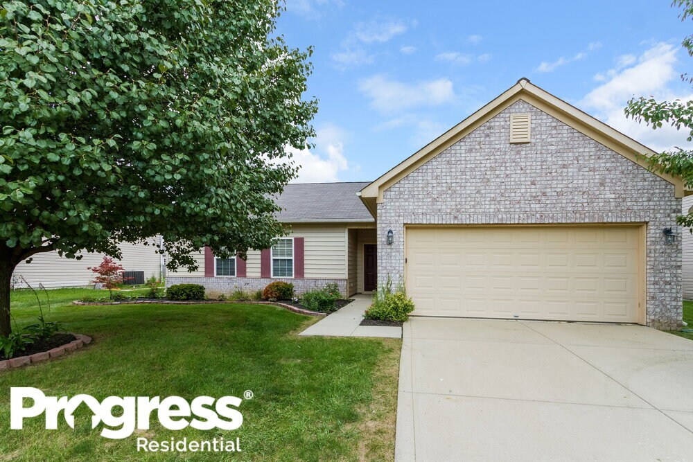 9692 Stonewall Ln, Avon, IN 46123 House Rental in Avon, IN