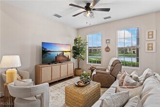 Building Photo - 11908 Izarra Way