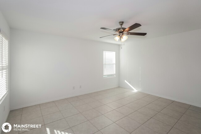 Foto del edificio - 5732 Rockrose Ln