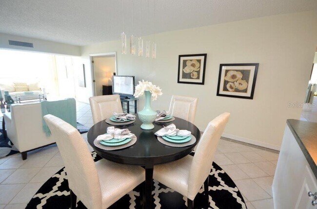 Foto del edificio - 800 S Gulfview Blvd