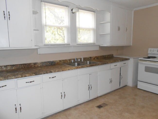 Cocina - 901 S Jackson St