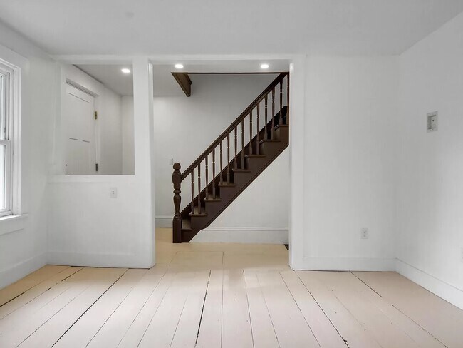 Foto del edificio - 118 Camden St