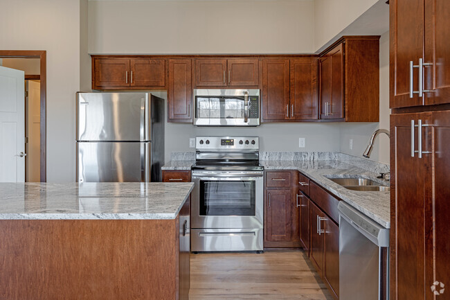 2BR, 2BA - 1149 SF - Traverse Green Apartments