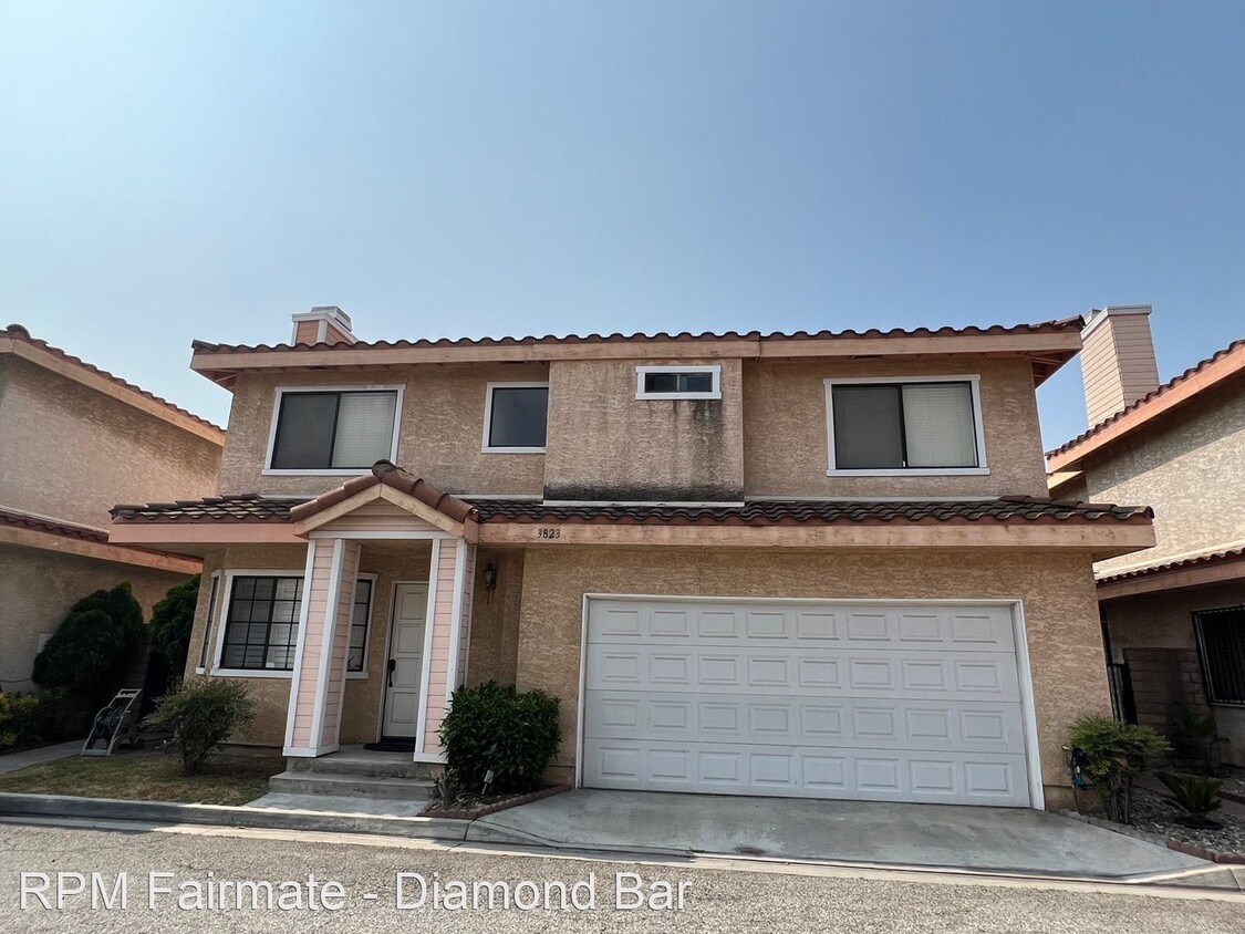 Primary Photo - 4 br, 3 bath House - 3823 Bresee Ave