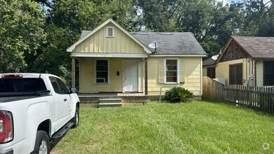 Building Photo - 4735 Clayton Dr