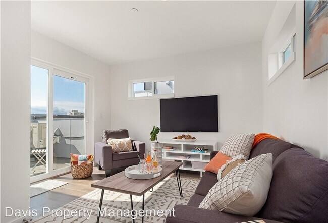 Foto del edificio - 3 br, 3 bath House - 3214 15th Ave W, Unit D