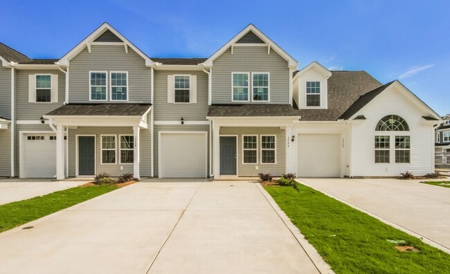 Building Photo - 7264 Bellacroft Dr