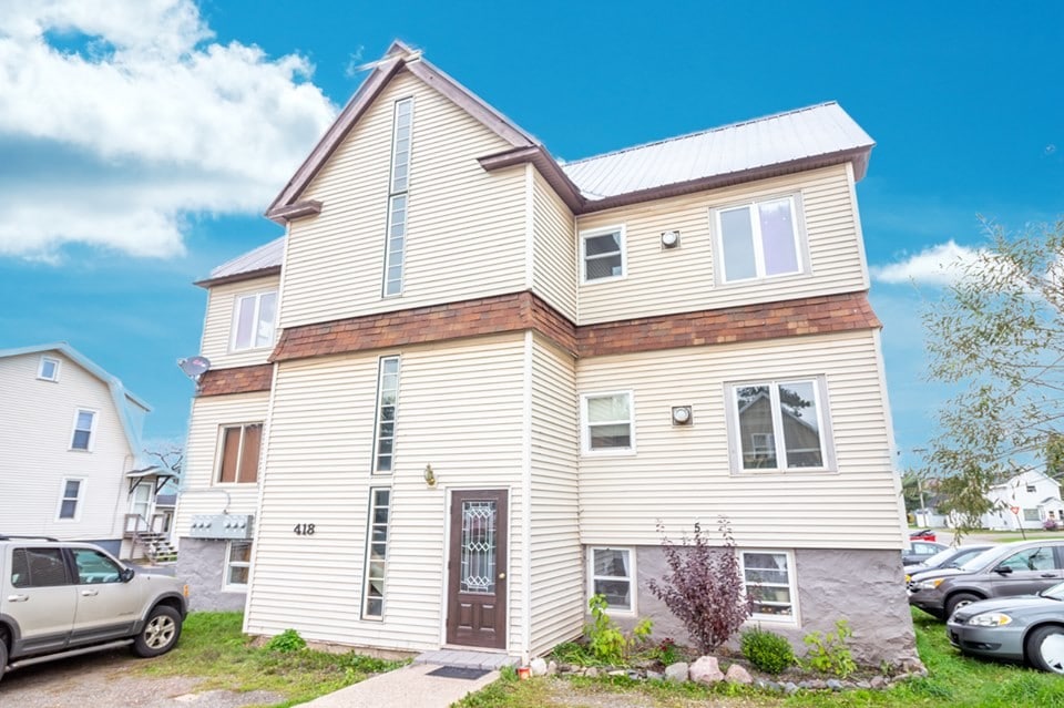 418 Greenwood St Unit 7, Ishpeming, MI 49849 Room for Rent in