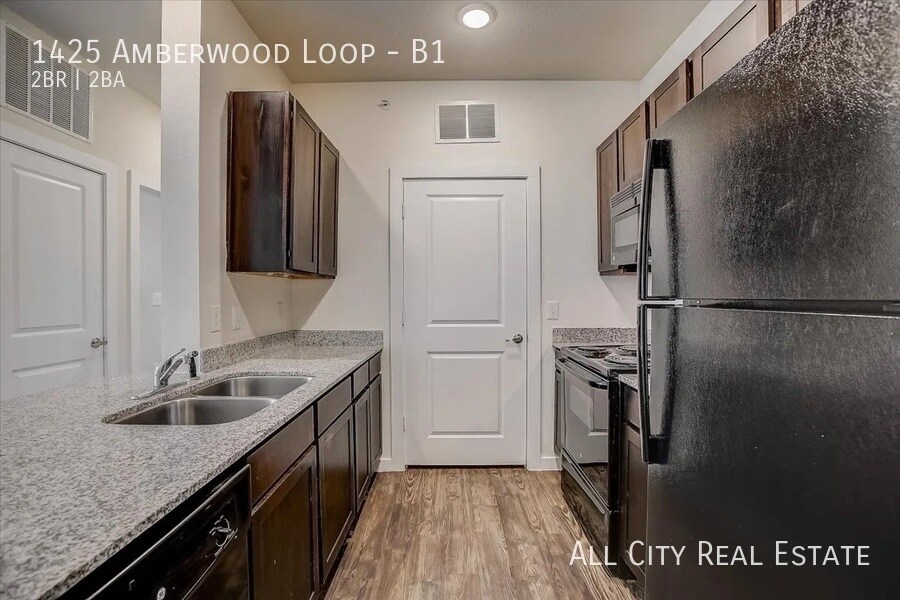 1425 Amberwood Loop Unit B1, Kyle, TX 78640 Room for Rent in Kyle, TX