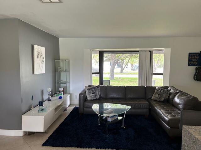 Foto del edificio - 2400 SW 86th Ave