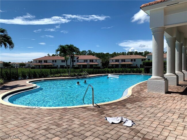 Foto del edificio - 7050 Ambrosia Ln
